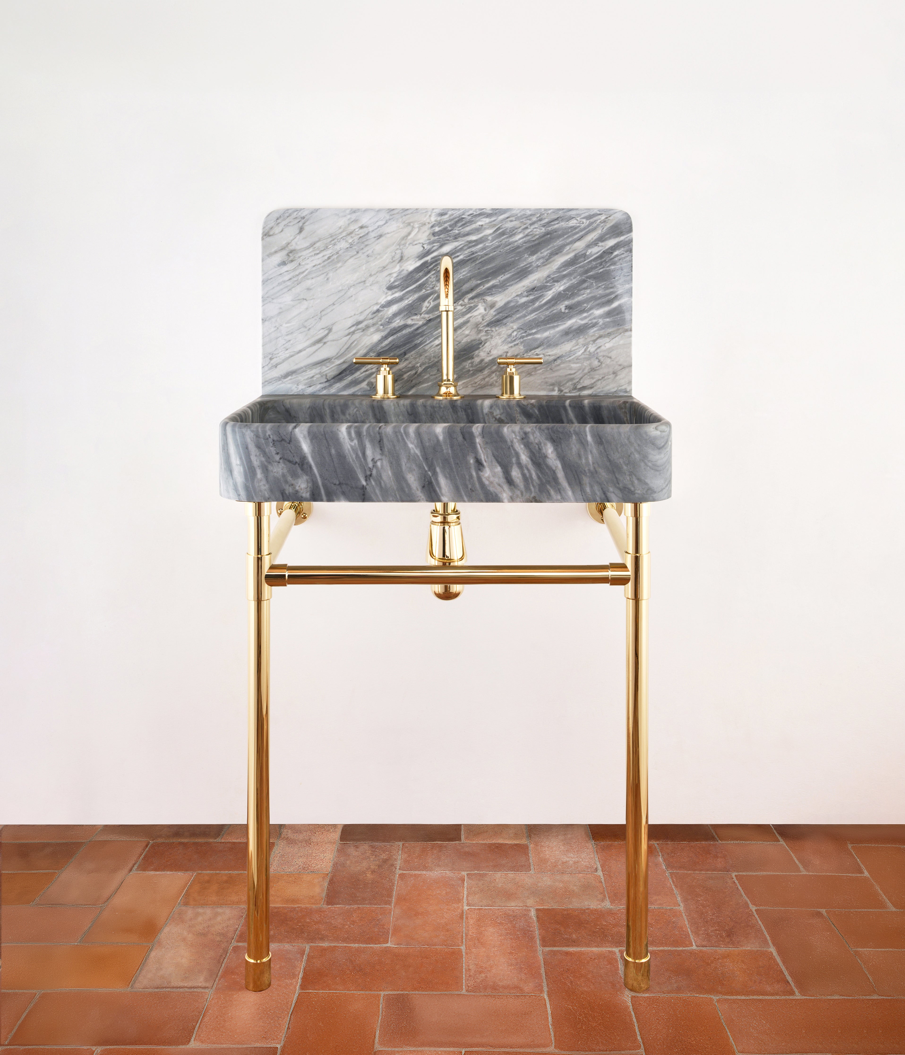 Single Vanity Basin Suite